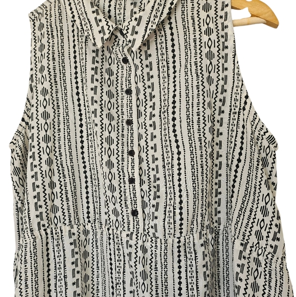 Black White Geometric Print Boho Flowy Sleeveless High Low Midi Dress, Size L - Picture 4 of 7